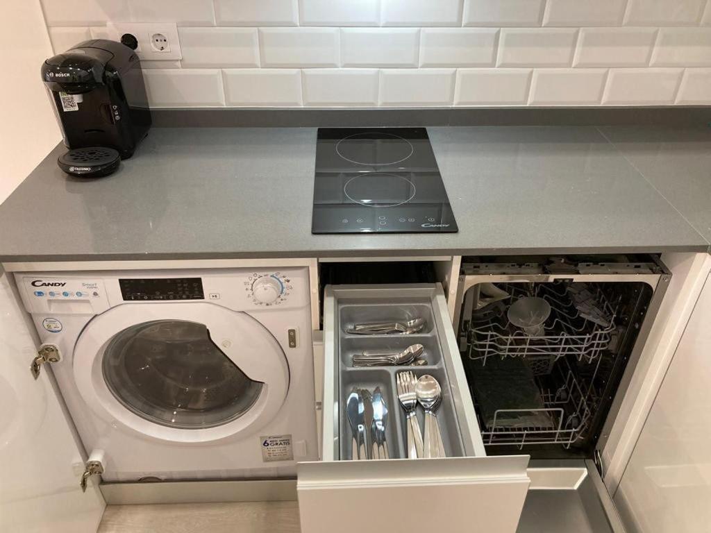 Matadero Apartments 1 Мадрид Екстериор снимка